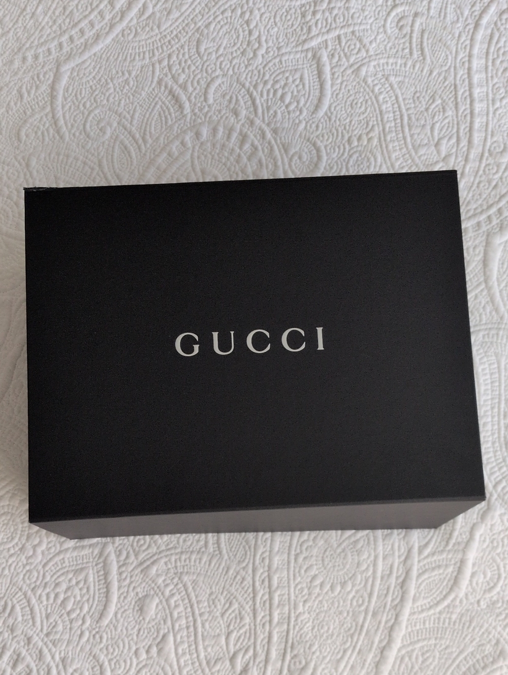 Gucci Large Box + Ribbon - Picture 3 of 10
